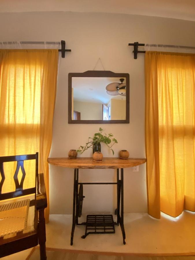 Aj Mun, Hotel Real Maya 3 Valladolid  Dış mekan fotoğraf